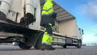 Chargement avec le porteur apprendre comment  débâcher le porteur @transport 