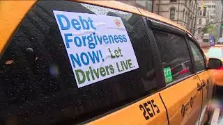 Taxi drivers protest medallion loans