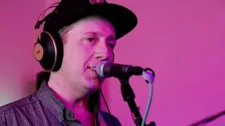Bodies On The Beach  - 300 Grams | Live from MysteriousRedX