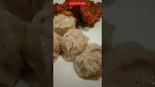 Free unlimited Momo ❤️😍 || Momo in Winter || #shorts #food #momo #chicken #free #unlimited #viral