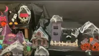 HALLOWEEN HAUNTED HOUSES 2025