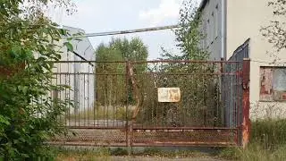 Opuszczona wagonownia w Czeremsze. Teren PKP