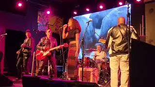 Acrobat U2 Cover Band singing ONE with lead singer's daughter.  incredible.