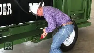 11 yo demonstrates unloading a Powder River HC2500 squeeze chute.
