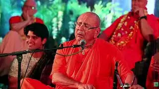 2026-01-10 Surat Srila Shivarama Maharaja kirtan | Sri Vrindavan Dham Online