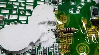 Fonte de Xbox 360 desarmando, aquecimento, cooler não gira