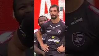 Find someone who looks at you like Ox Nche looks at Eben Etzebeth 😍