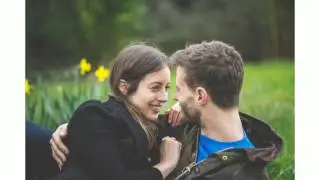 Spring Daffodil & Wellies Pre-Wedding Shoot