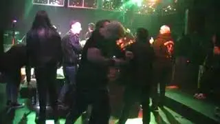 Macha Muerta - Flaco Pi&ntilde;ufla y Propaganda Barata.