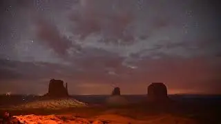 The View Hotel, Night Sky TimeLapse of MONUMENT VALLEY