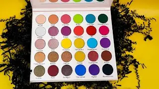 Davaoe&ntilde;a Eyeshadow Palette