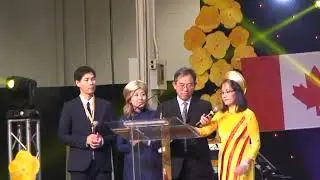 Duy H&acirc;n - MC Hội Chợ Tết Toronto 2017