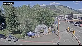 Live from Jackson’s Famous Town Square – Don’t Miss This View - SeeJH.com