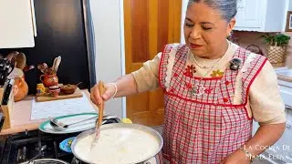 Cumpliendo 1 Año Con La Cocina De Mamá Elena, Haciendo Un Dulce Arroz Con Leche! - Mamá Elena