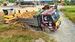 Incredible Landfill Dump Truck 5Ton Back Upload Stuck technique Recovery by Bulldozer D31P, Mix VDO