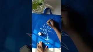 From Trash to Art 🎨♻️ #painting #artshorts #artist #creativeprocess #diyart