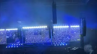Oasis - Don&rsquo;t Look Back In Anger - Cardiff (July 4th) 