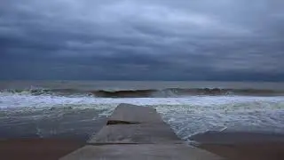 Stormy weather and sea waves - Slow motion 4K - Free stock video