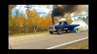 NASTY CUMMINS W250 FIRST GEN SLED PULLER DO MASSIVE 5500 RPM BURNOUT AND DRAG RACING