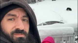 It’s snowing again!