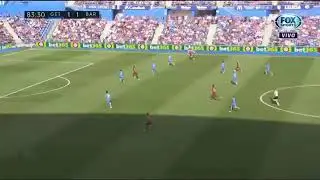 Primeiro gol do Paulinho pelo Barcelona!
