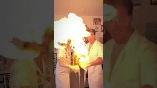 combustion of methane gas || Methane gas bubble burn with air to produce carbon di oxide