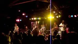 Roger Creager - Things Look Good Around Here
