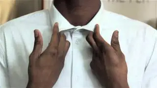 The Difference Between a Straight Collar & Spread Collar Shirt : Classy Style
