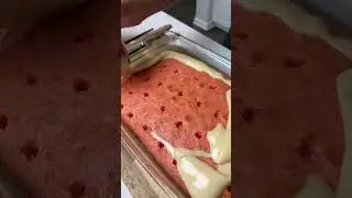 Easy Strawberry Cake