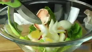 Toss and Chop Salad Tongs