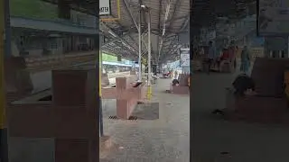 Just waiting for my train at Nasik Road station. People watching is my favorite pastime! ✨ #TrainLi
