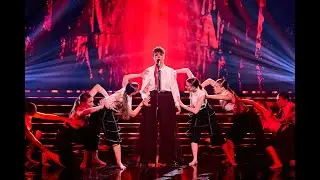 “Running Up That Hill” – Emilija | Popmūzikas superhiti