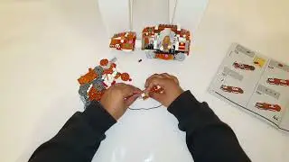 Building bag 3 of theGigerbread AT-AT - 40806
