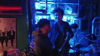 Fervids - ZIGGY WANNABE (Live at Sgt. Pepper - COTM Halloween Party)