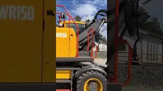 Как вам новый Volvo electric EWR150 #volvo #volvoexcavator #excavator #экскаватор
