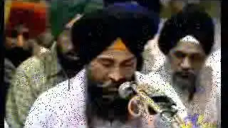 Bhai Randhir Singh Ji - Baras ghana mera pir ghar aaya.wmv
