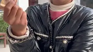 视频剪的我心惊胆战，爷爷千防万防还是没防着，小妮子竟然来这一招#原创视频 #我的乡村生活 #特殊孩子的生活日常 @DOU+小助手