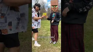 Giving Minecraft Villager Poison Potato!