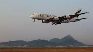20151027 EK380 A380 A6-EDJ VHHH 25R Landing