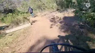 Cressy Descent following Erick and Jerick  19/03/2022 Silverback Stride Deluxe Hardtail