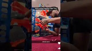 DDG putting together Halo Toys🛝#ddg #ponticmadeddg #christmas #ddgandhalo #fyp #viral
