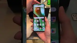 It&rsquo;s better than the Z Flip, I said it.