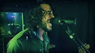 The Monday Smile - Live Studio Session - Eat The Rich