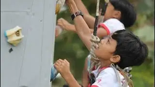 climbing competition - Aldi VS Dewa - Speed Klasik U 10 Putra by  @dagu2 #wallclimbing #magelang