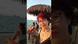 Hoang hon tren bo bien Anse Vata cua hon dao Nouvelle Cal&eacute;donie 