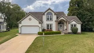 2938 Crown Pointe Dr, Stow, Ohio