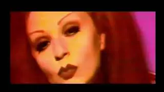 Fangoria - En La Disneylandia Del Amor (Directo 99)