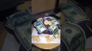 💸 Money Bag Cake Goals! 💸 