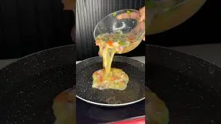 Quick Omelette #omelette #tehalkaomelette #shortvideo #food #nonvegworld #youtubeshorts #cooking