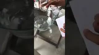Experimento de la ley de la gravedad.